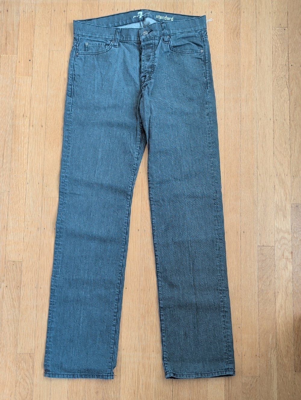 Men's Straight Fit Jeans in Washed Gray